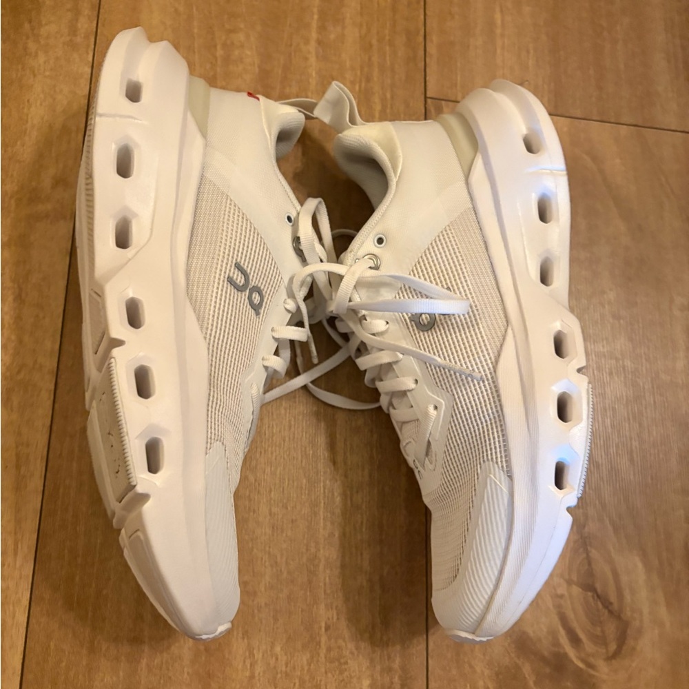 On Women's White Athletic Shoes - Picture 2 of 5